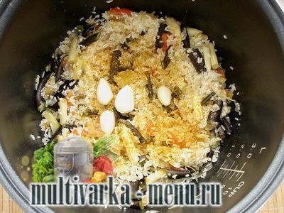Рис с овощами в мультиварке